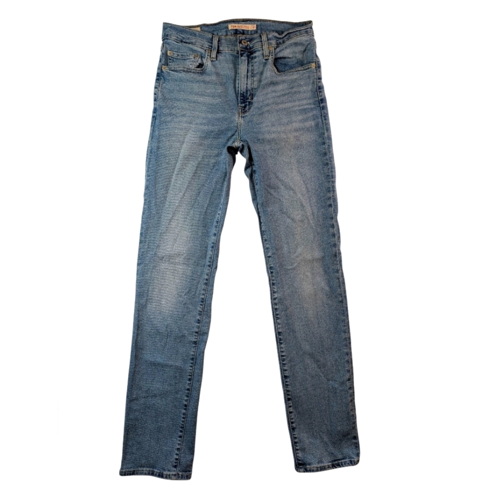 1.Levi's Classic Blue‎ Men's Jeans